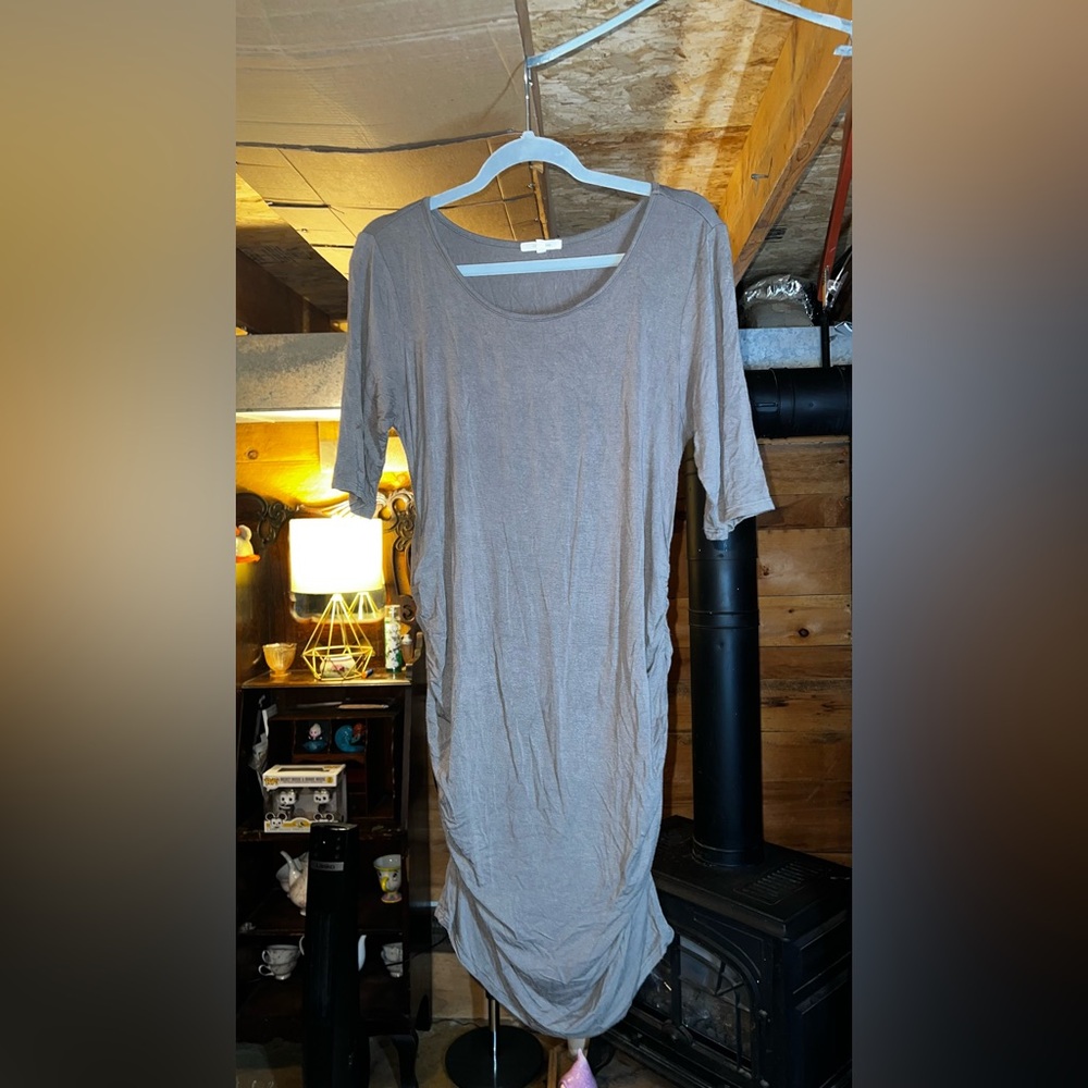 Maurice’s grey quarter sleeve maternity dress